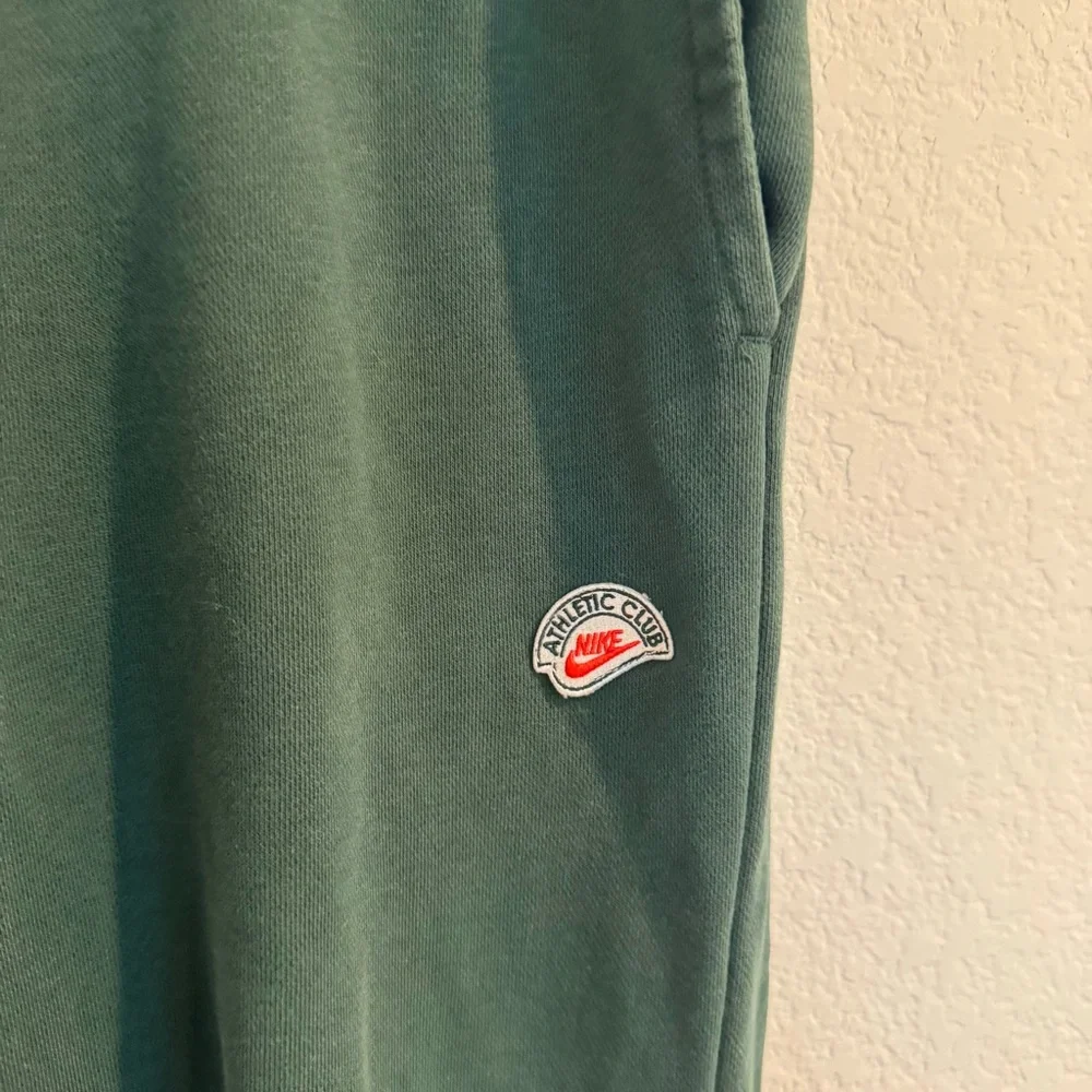 Nike Sportswear French Terry Joggers SZ M - Picture 7 of 7